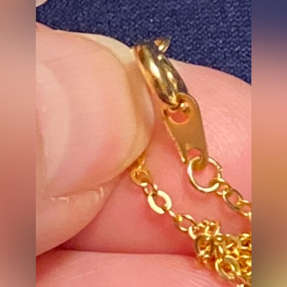Black hills Gold Necklace with Pendant - Picture 6 of 6